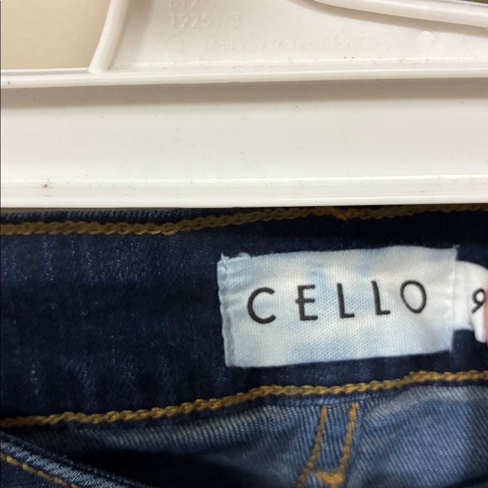 Cello Dark Blue Distressed Skinny Jeans size 9 - Picture 6 of 8